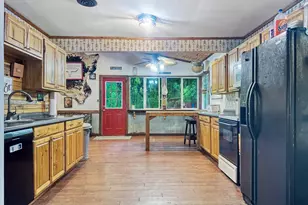 1337 W Dallas Rd, Urbana, OH 43078 - Photo 17