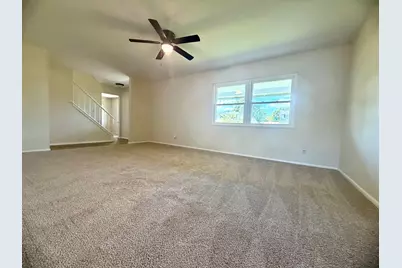 847 Kingland Drive, Columbus, OH 43207 - Photo 11