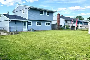 847 Kingland Dr, Columbus, OH 43207 - Photo 3