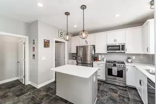 587 Courtright Dr E, Pickerington, OH 43147 - Photo 3