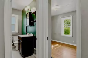 1772 Kenny Rd, Columbus, OH 43212 - Photo 9