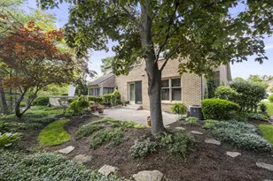 2213 Partlow Dr, Columbus, OH 43220 - Photo 49