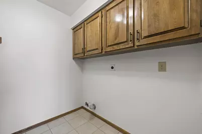 2213 Partlow Drive, Columbus, OH 43220 - Photo 23