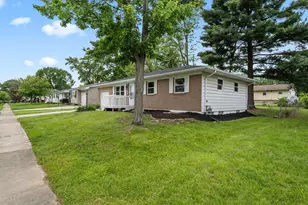 6365 Faircrest Rd, Columbus, OH 43229 - Photo 9