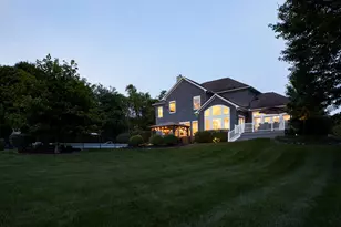 7193 Hoover Reserve Ct N, Westerville, OH 43081 - Photo 3