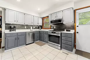 945 Eastmoor Blvd, Columbus, OH 43209 - Photo 5