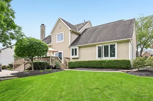 5751 Medallion Dr E, Westerville, OH 43082 - Photo 3