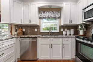 2070 Shirlene Dr, Grove City, OH 43123 - Photo 15