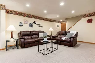 2070 Shirlene Dr, Grove City, OH 43123 - Photo 41