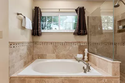 2070 Shirlene Drive, Grove City, OH 43123 - Photo 31