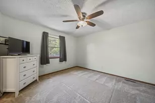 1100 Blois Dr, Marion, OH 43302 - Photo 11
