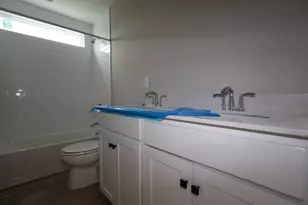 2711 Charlotte Wy, Delaware, OH 43015 - Photo 9