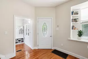 1598 Granville St, Columbus, OH 43203 - Photo 7