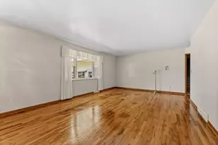 1361 Deerlick Dr, Columbus, OH 43228 - Photo 23