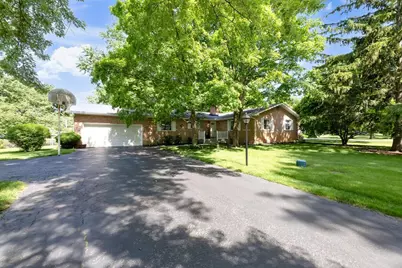 1361 Deerlick Drive, Columbus, OH 43228 - Photo 3