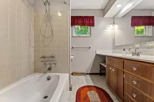 1361 Deerlick Dr, Columbus, OH 43228 - Photo 51
