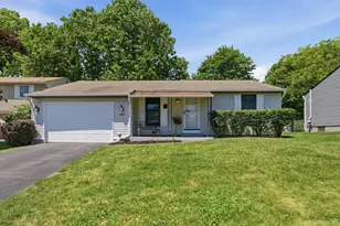 8715 Ripton Dr, Powell, OH 43065 - Photo 1
