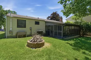 8715 Ripton Dr, Powell, OH 43065 - Photo 5