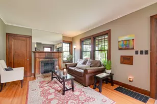 427 E Dunedin Rd, Columbus, OH 43214 - Photo 9