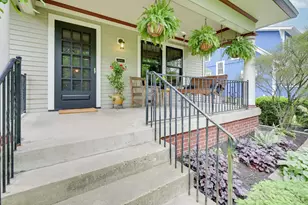 427 E Dunedin Rd, Columbus, OH 43214 - Photo 7