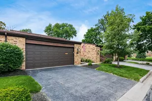 4573 Arlingate Dr W, Columbus, OH 43220 - Photo 51