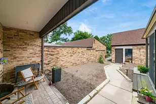 4573 Arlingate Dr W, Columbus, OH 43220 - Photo 43