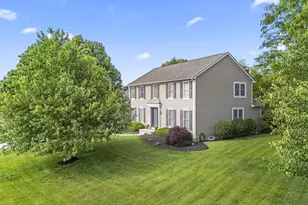 2691 Big Sur Dr, Lewis Center, OH 43035 - Photo 3