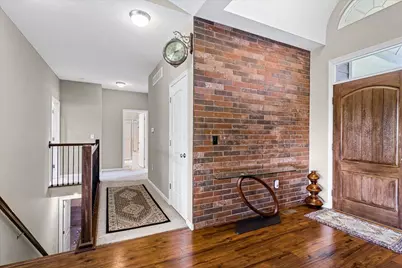 2009 Rocklake Court, Lewis Center, OH 43035 - Photo 5