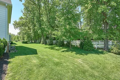 7100 Oxford Loop N, New Albany, OH 43054 - Photo 3