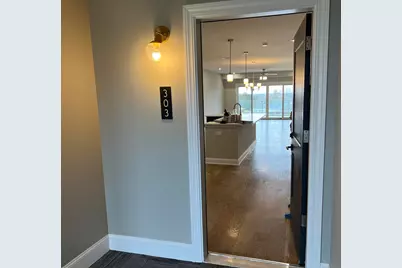 5285 Highpointe Lakes Drive #303, Columbus, OH 43081 - Photo 3