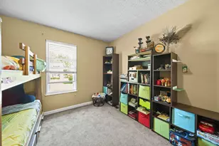 3767 Bridle Ct, Columbus, OH 43221 - Photo 19