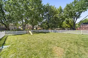 3767 Bridle Ct, Columbus, OH 43221 - Photo 33