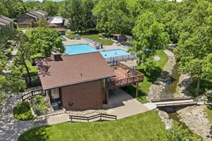 596 Pamlico St, Columbus, OH 43228 - Photo 57