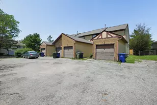 1345 Yorkland Rd, Columbus, OH 43232 - Photo 3