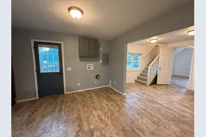 207 E Mill Street, Circleville, OH 43113 - Photo 17