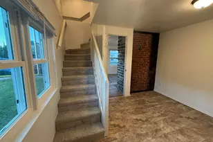 207 E Mill St, Circleville, OH 43113 - Photo 29