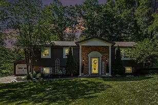 930 Ivy Dr, Zanesville, OH 43701 - Photo 3
