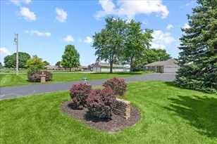135 N Dugan Rd, Urbana, OH 43078 - Photo 5