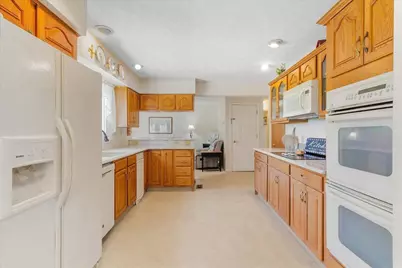 135 N Dugan Road, Urbana, OH 43078 - Photo 13