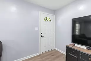 341 Henry St, Urbana, OH 43078 - Photo 7