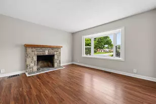 1571 Wilson Ave, Columbus, OH 43207 - Photo 7