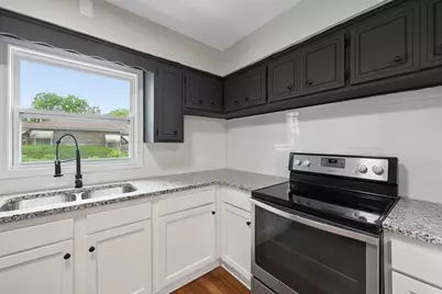 1571 Wilson Avenue, Columbus, OH 43207 - Photo 9