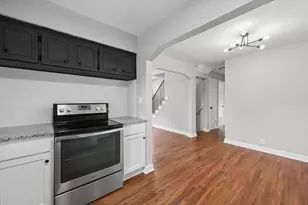 1571 Wilson Ave, Columbus, OH 43207 - Photo 11