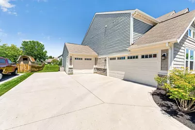 1449 Adena Pointe Drive, Marysville, OH 43040 - Photo 3