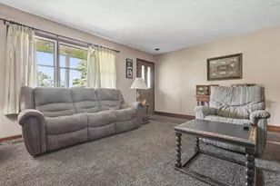 17329 Zig-Zag Dr, Circleville, OH 43113 - Photo 5