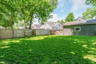 2259 Astor Ave, Columbus, OH 43209 - Photo 13