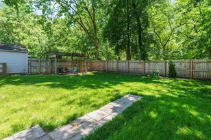 2259 Astor Ave, Columbus, OH 43209 - Photo 11