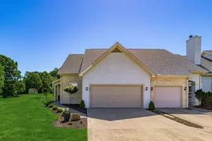 1045 Village Dr, Delaware, OH 43015 - Photo 3