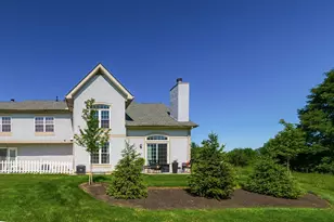 1045 Village Dr, Delaware, OH 43015 - Photo 33
