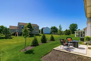 1045 Village Dr, Delaware, OH 43015 - Photo 31